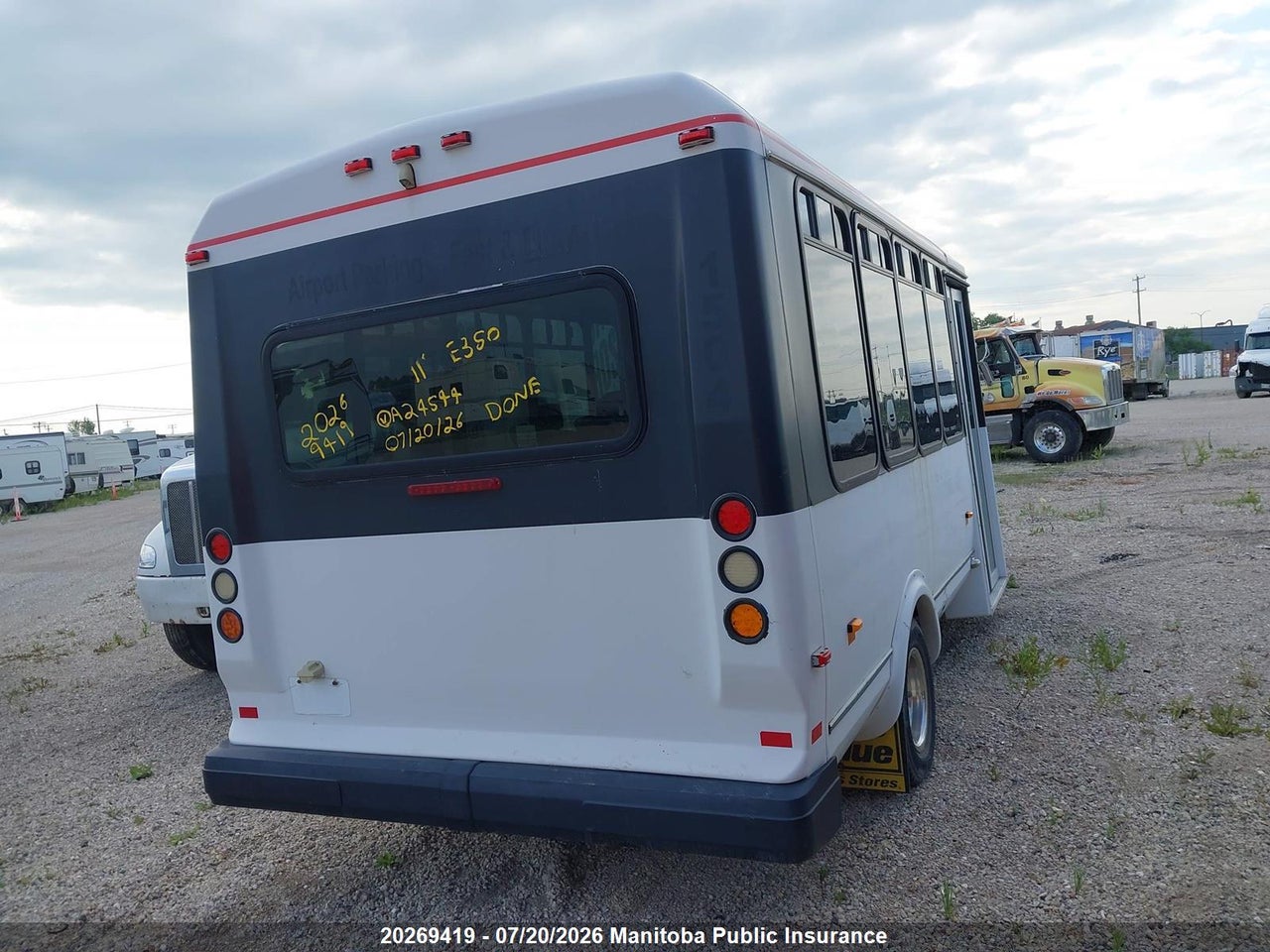 2011 FORD E350 thumbnail 5