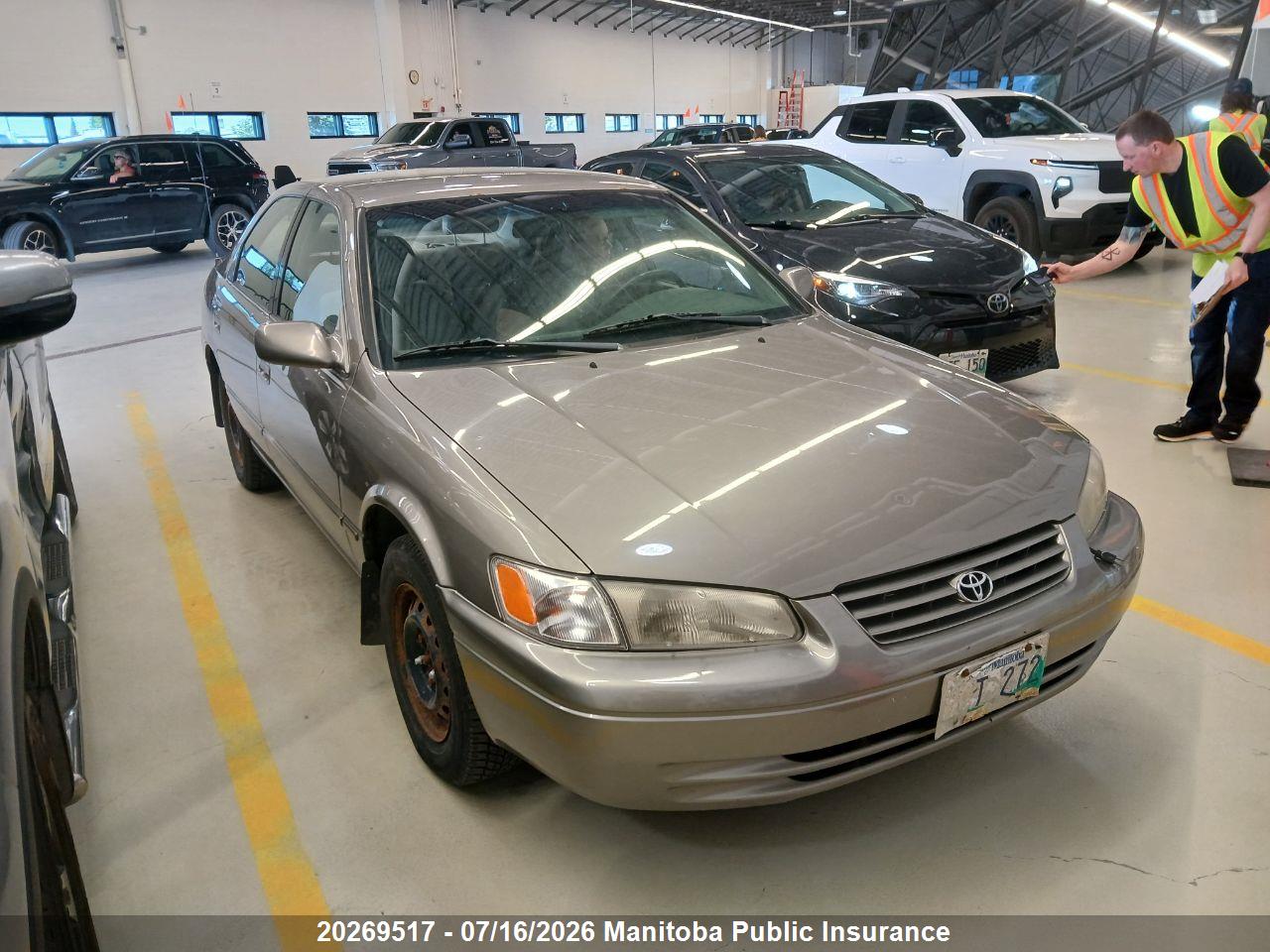 1998 TOYOTA CAMRY CE thumbnail 9