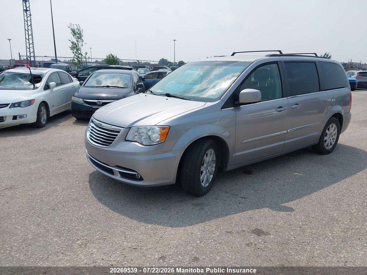 2015 CHRYSLER TOWN & COUNTRY TOURING thumbnail 3