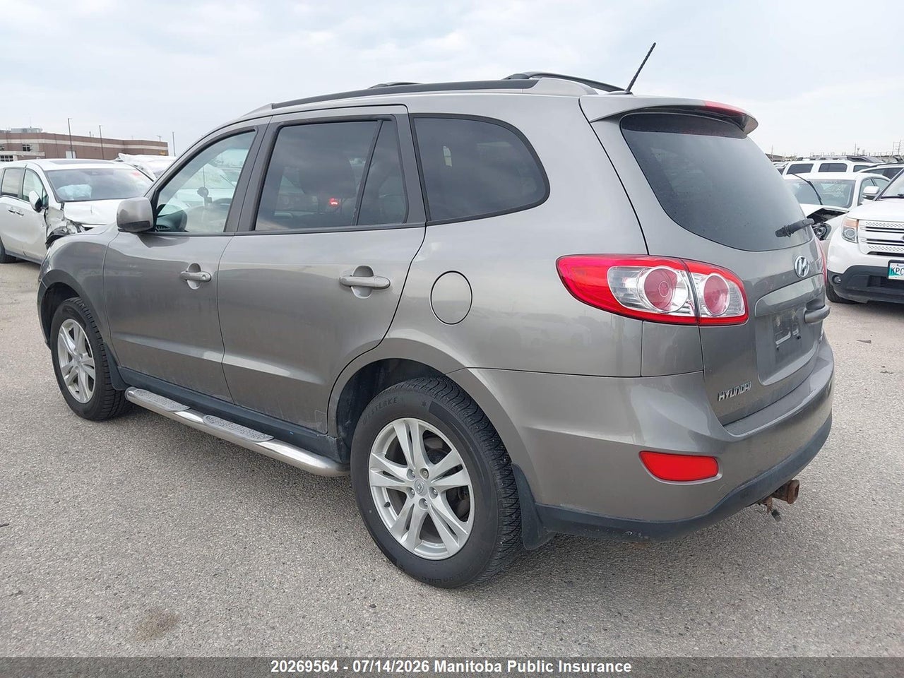 2011 HYUNDAI SANTA FE GL SPORT thumbnail 4