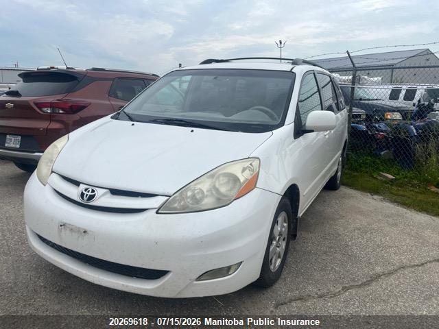 2007 TOYOTA SIENNA XLE V6  thumbnail 3