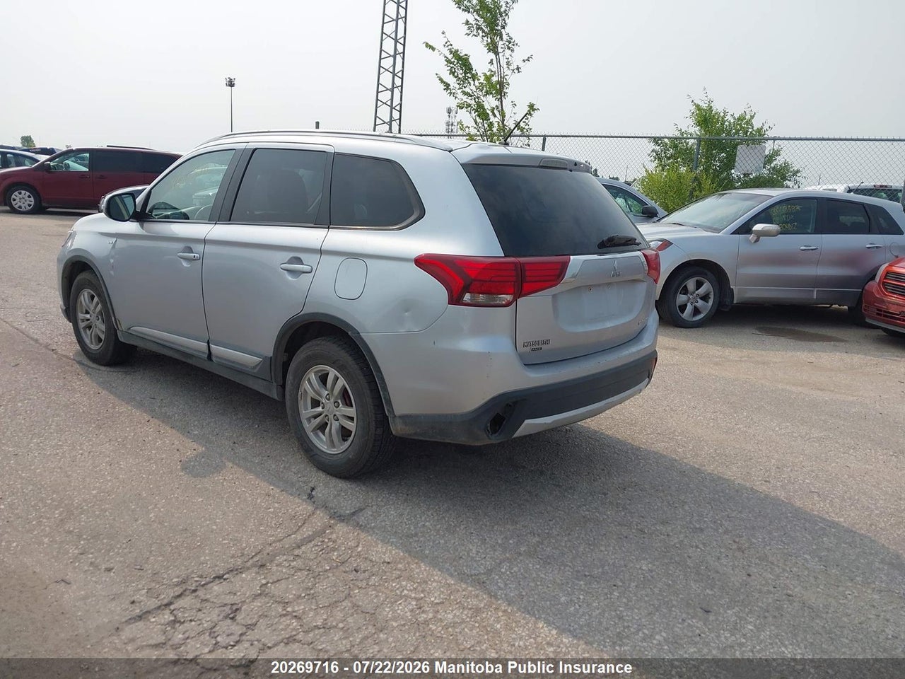 2016 MITSUBISHI OUTLANDER SE thumbnail 4