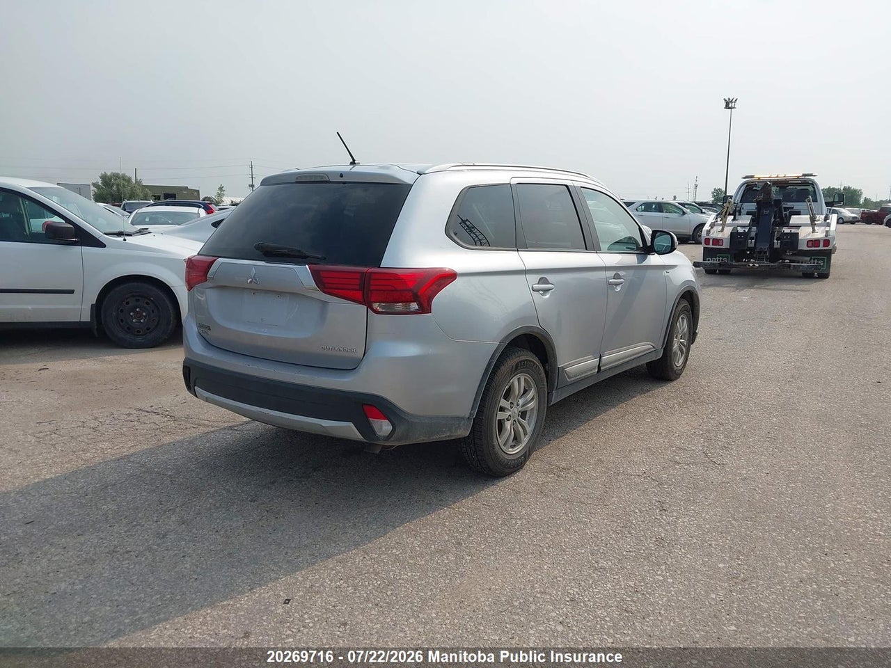 2016 MITSUBISHI OUTLANDER SE thumbnail 5