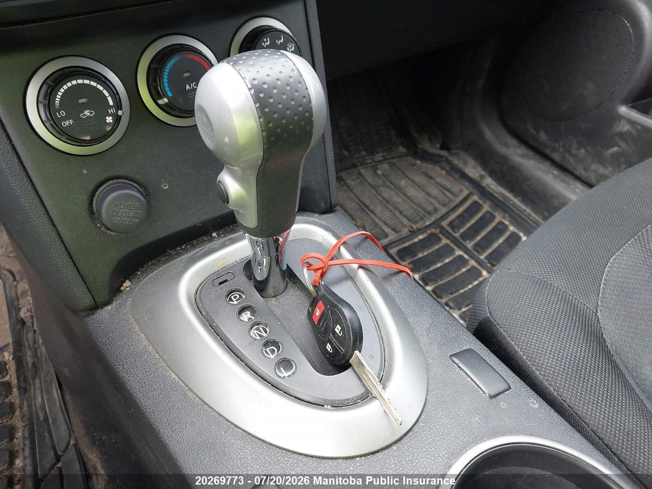2013 NISSAN ROGUE S thumbnail 12