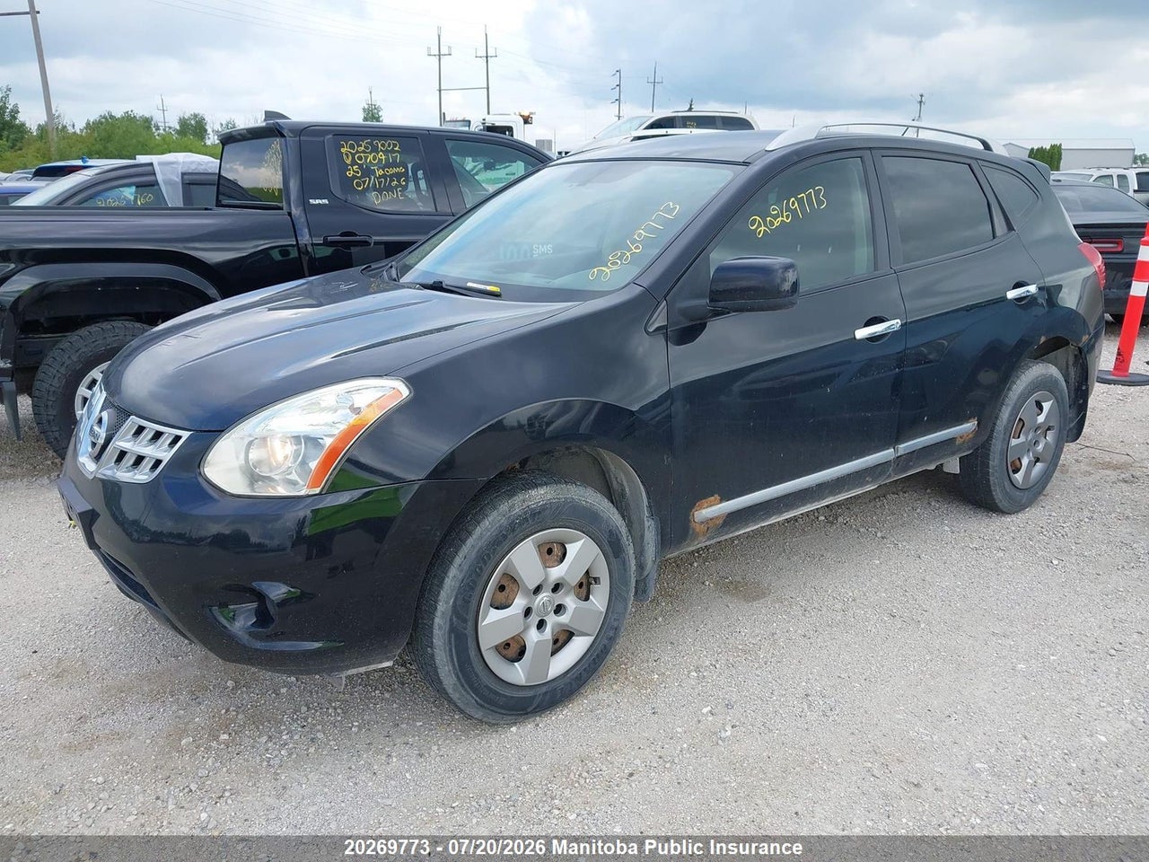 2013 NISSAN ROGUE S thumbnail 3