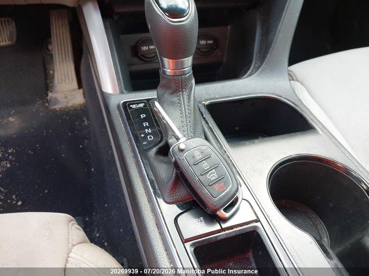 2015 HYUNDAI SONATA GL thumbnail 12