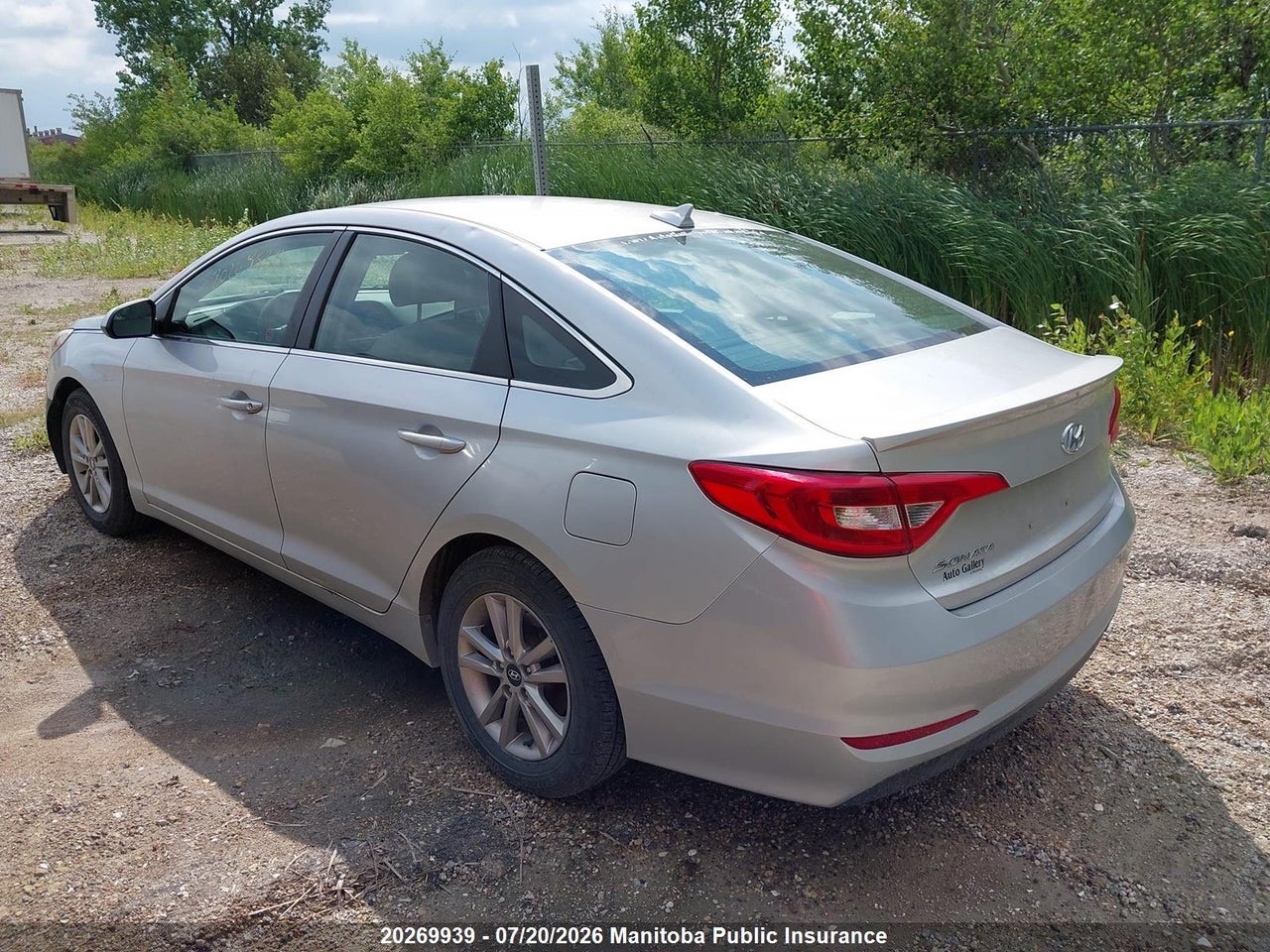 2015 HYUNDAI SONATA GL thumbnail 4