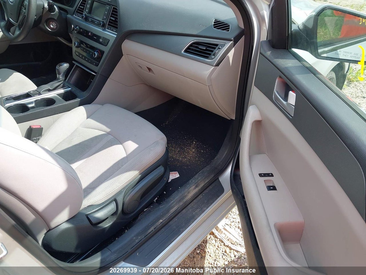 2015 HYUNDAI SONATA GL thumbnail 6