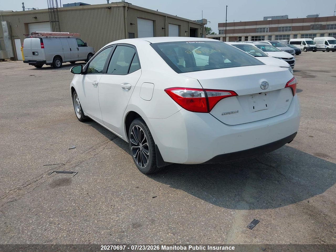 2016 TOYOTA COROLLA LE thumbnail 4