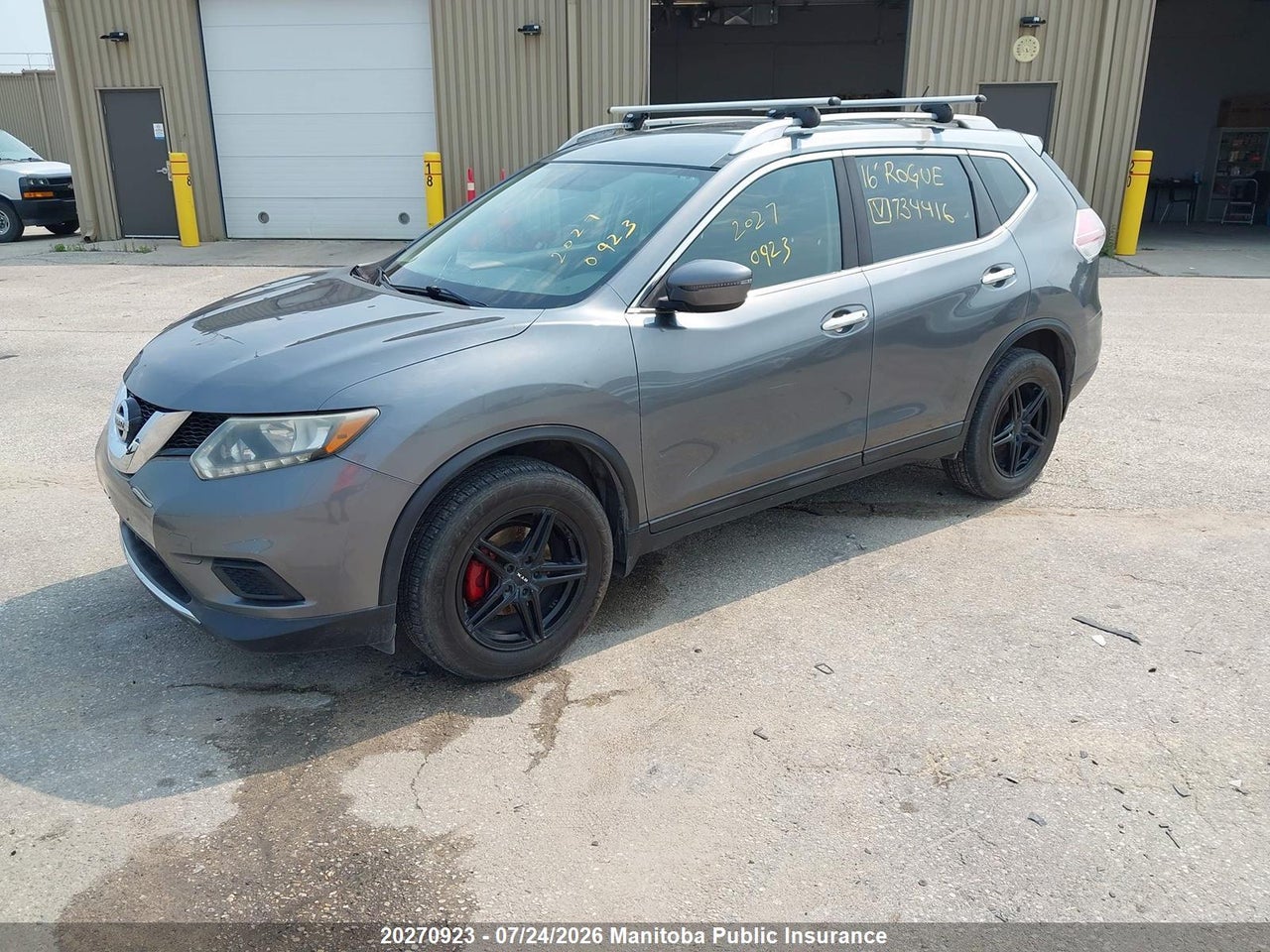 2016 NISSAN ROGUE S thumbnail 3