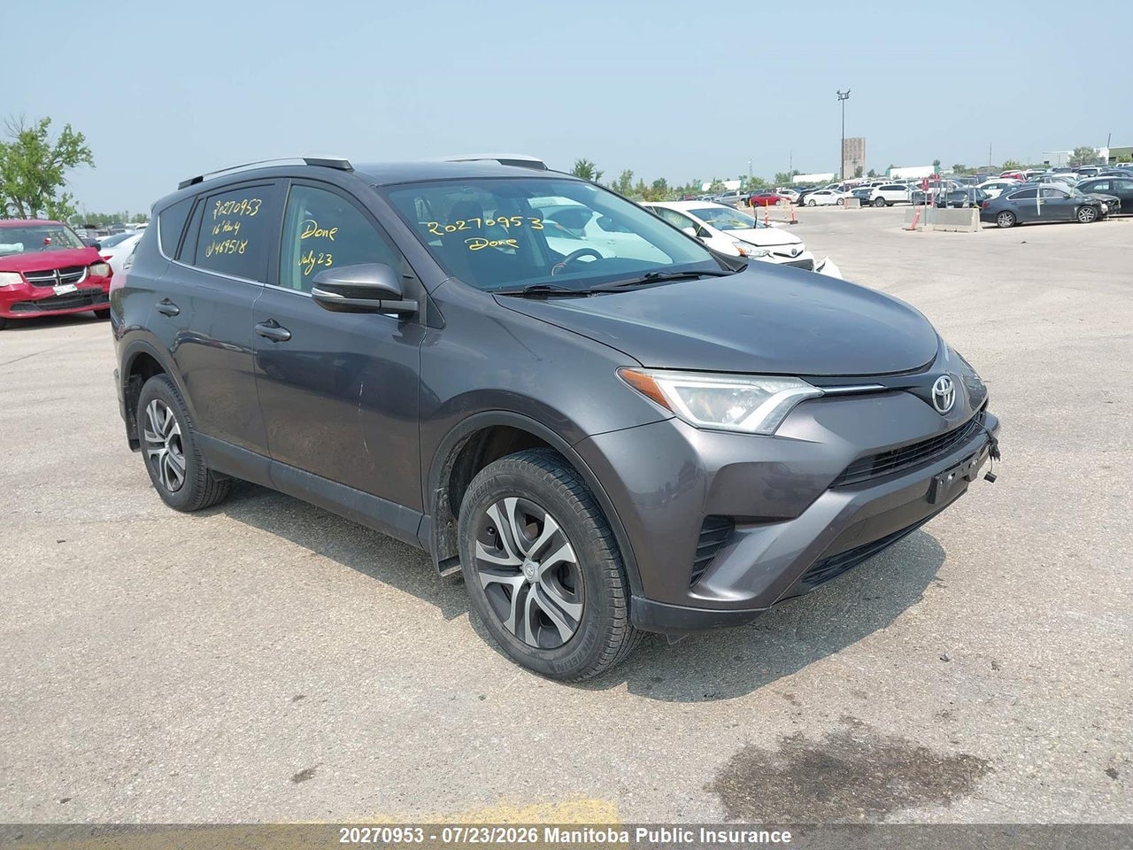 2016 TOYOTA RAV4 LE thumbnail 2