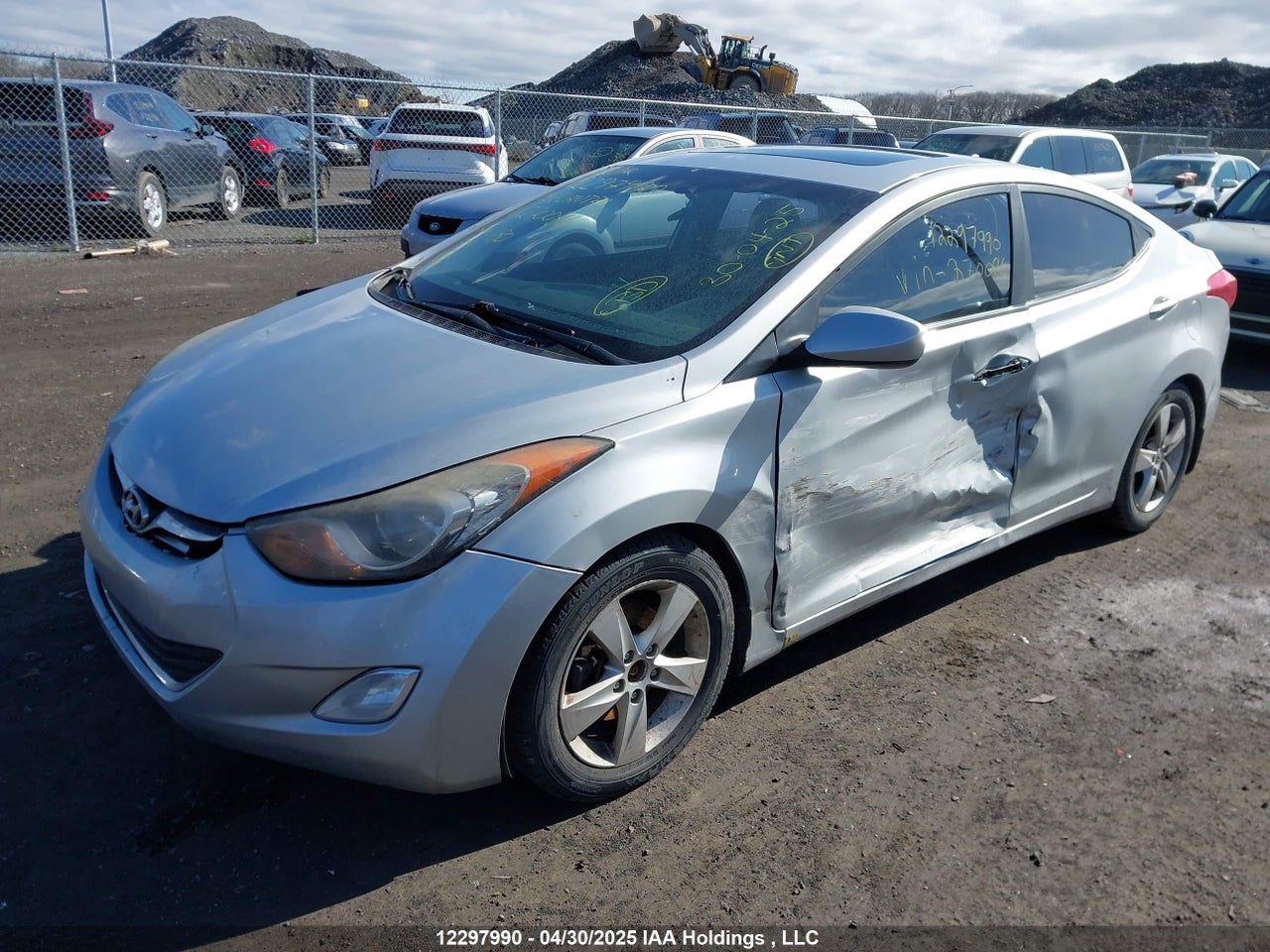 2013 HYUNDAI ELANTRA thumbnail 3