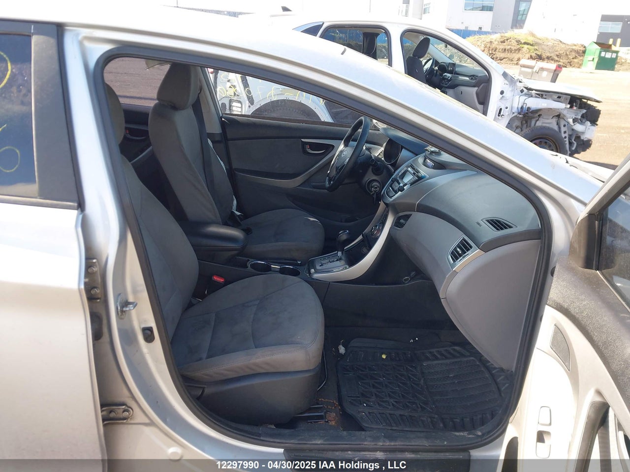 2013 HYUNDAI ELANTRA thumbnail 6