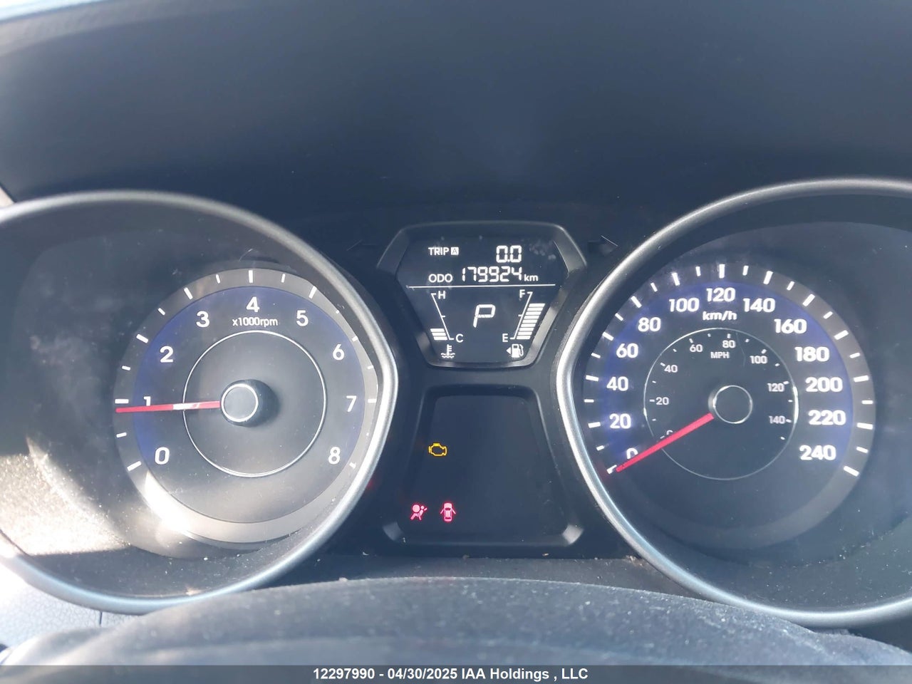 2013 HYUNDAI ELANTRA thumbnail 8