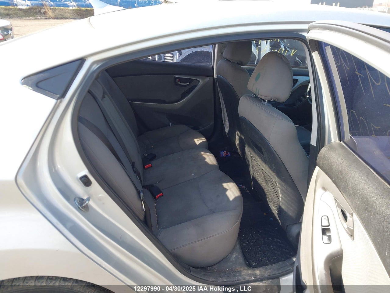 2013 HYUNDAI ELANTRA thumbnail 9