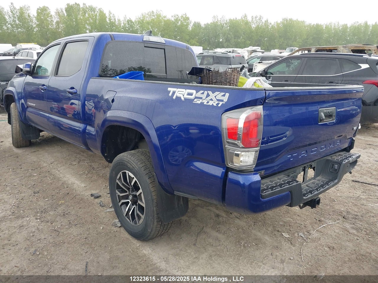 2023 TOYOTA TACOMA thumbnail 4