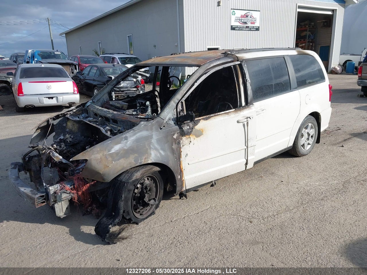 2013 DODGE GRAND CARAVAN SE/SXT thumbnail 3