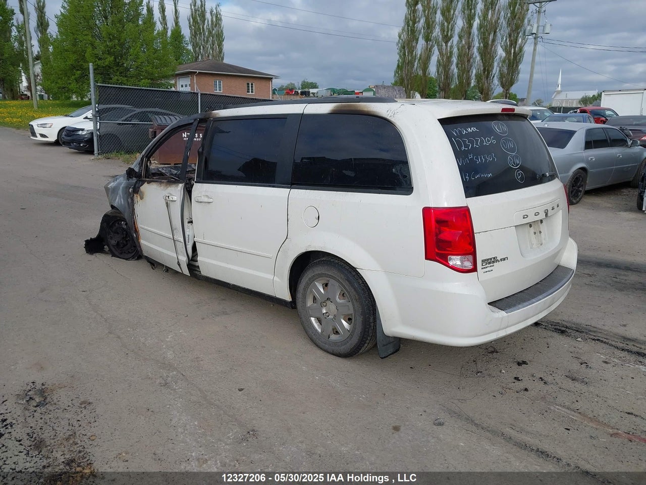 2013 DODGE GRAND CARAVAN SE/SXT thumbnail 4