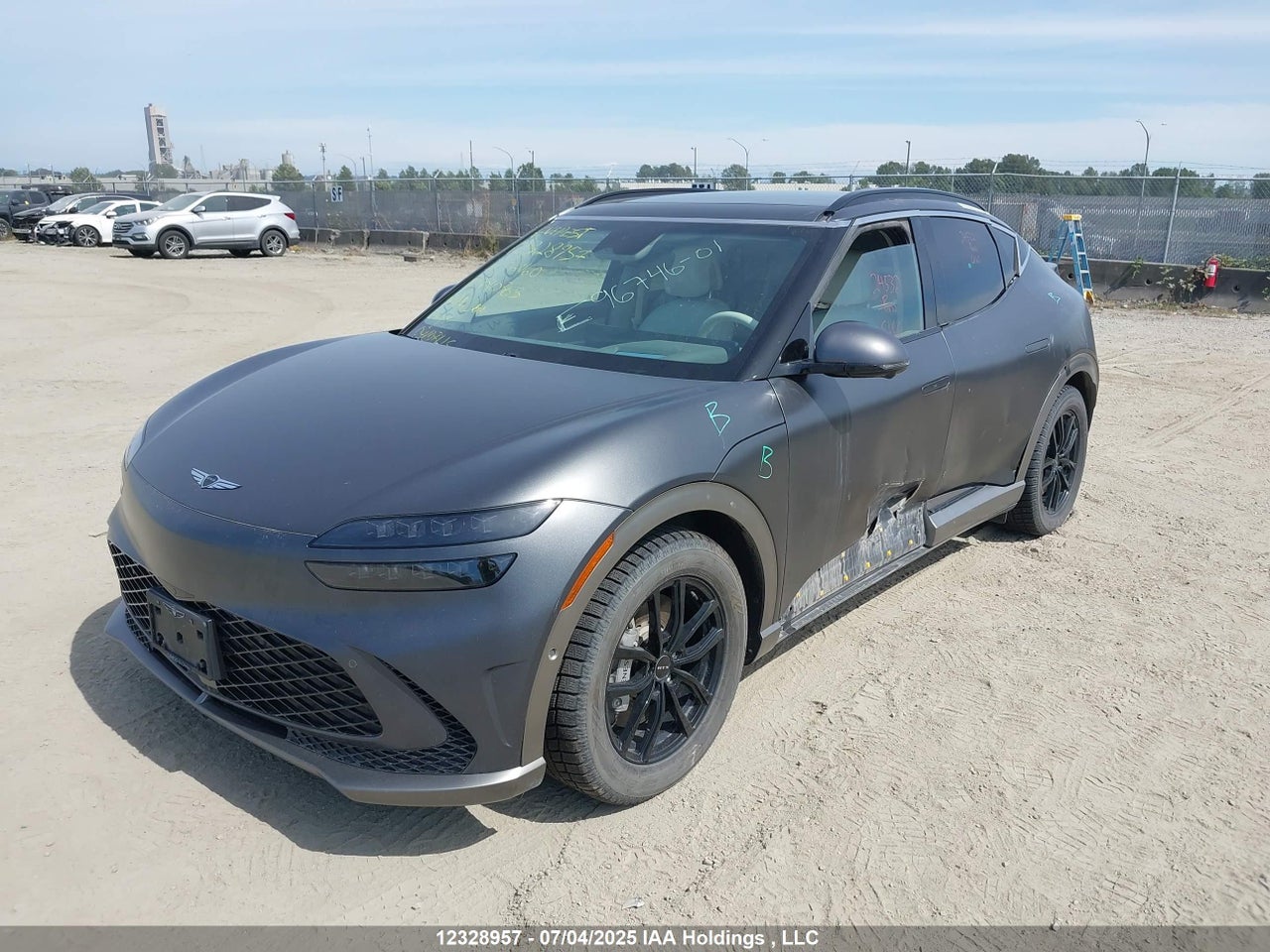 2023 GENESIS GV60 PERFORMANCE thumbnail 3