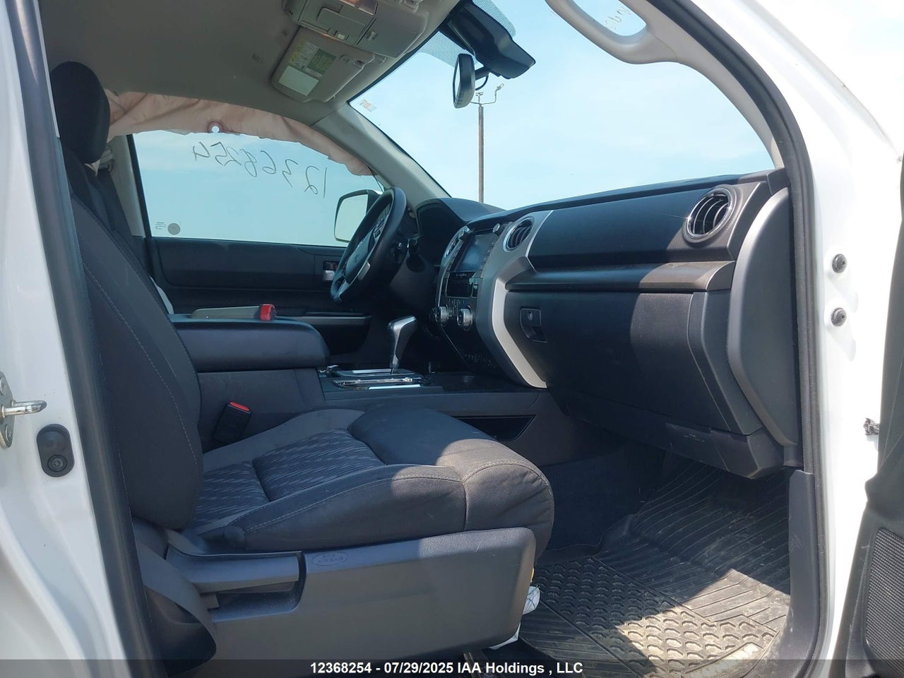2020 TOYOTA TUNDRA thumbnail 6