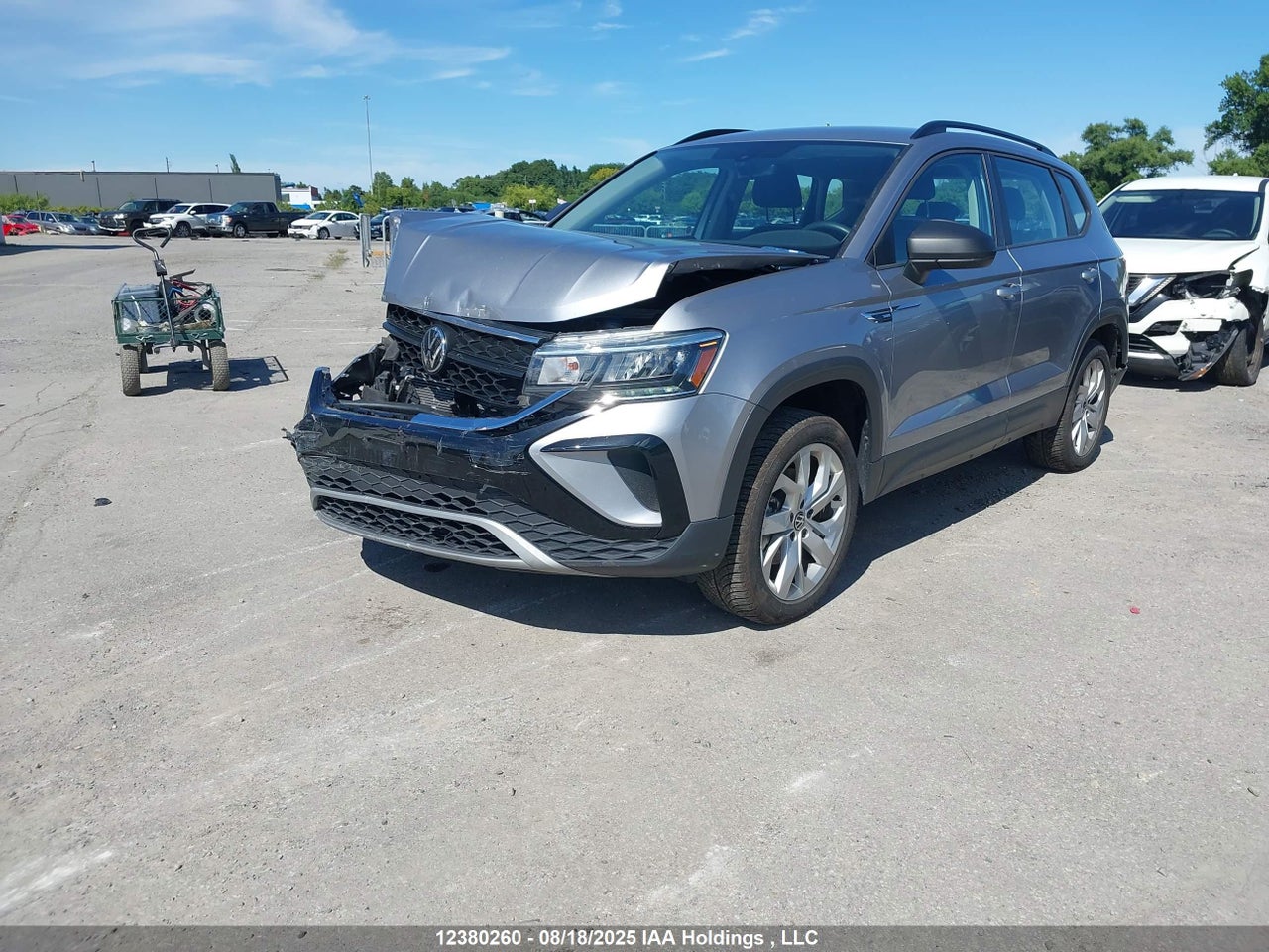 2023 VOLKSWAGEN TAOS TRENDLINE thumbnail 3
