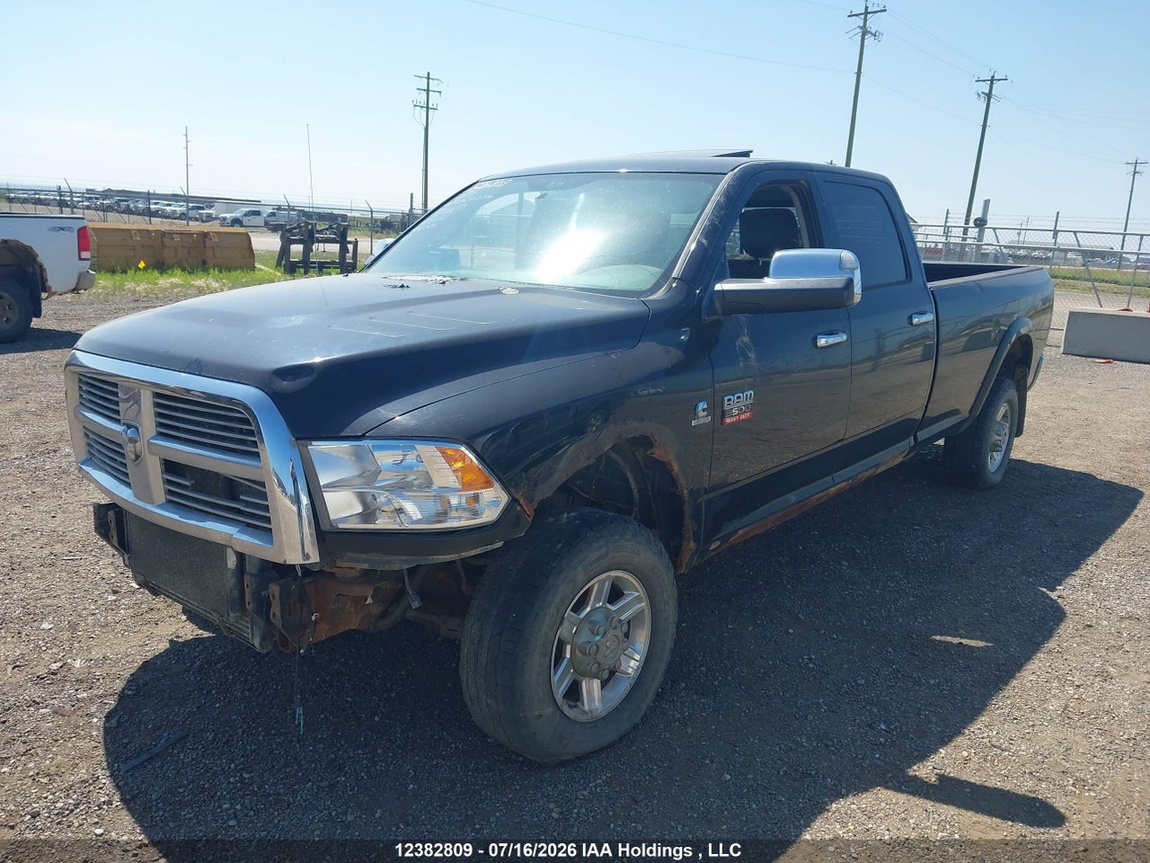 2012 RAM 3500 LARAMIE thumbnail 3