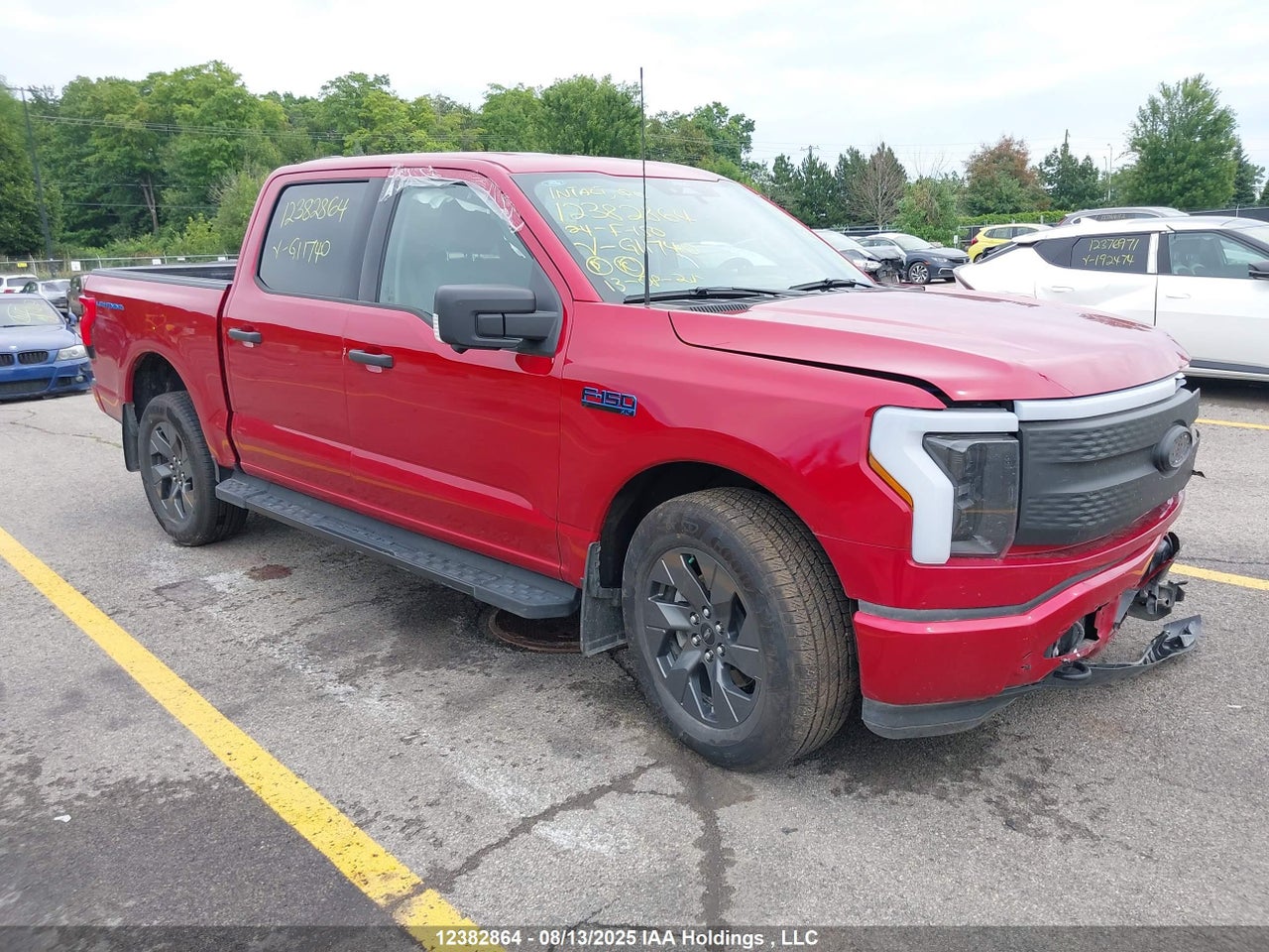 2024 FORD F-150 LIGHTNING XLT thumbnail 2