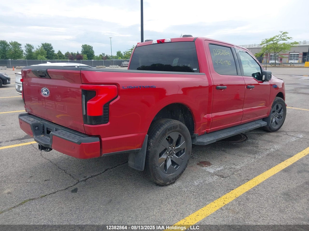 2024 FORD F-150 LIGHTNING XLT thumbnail 5