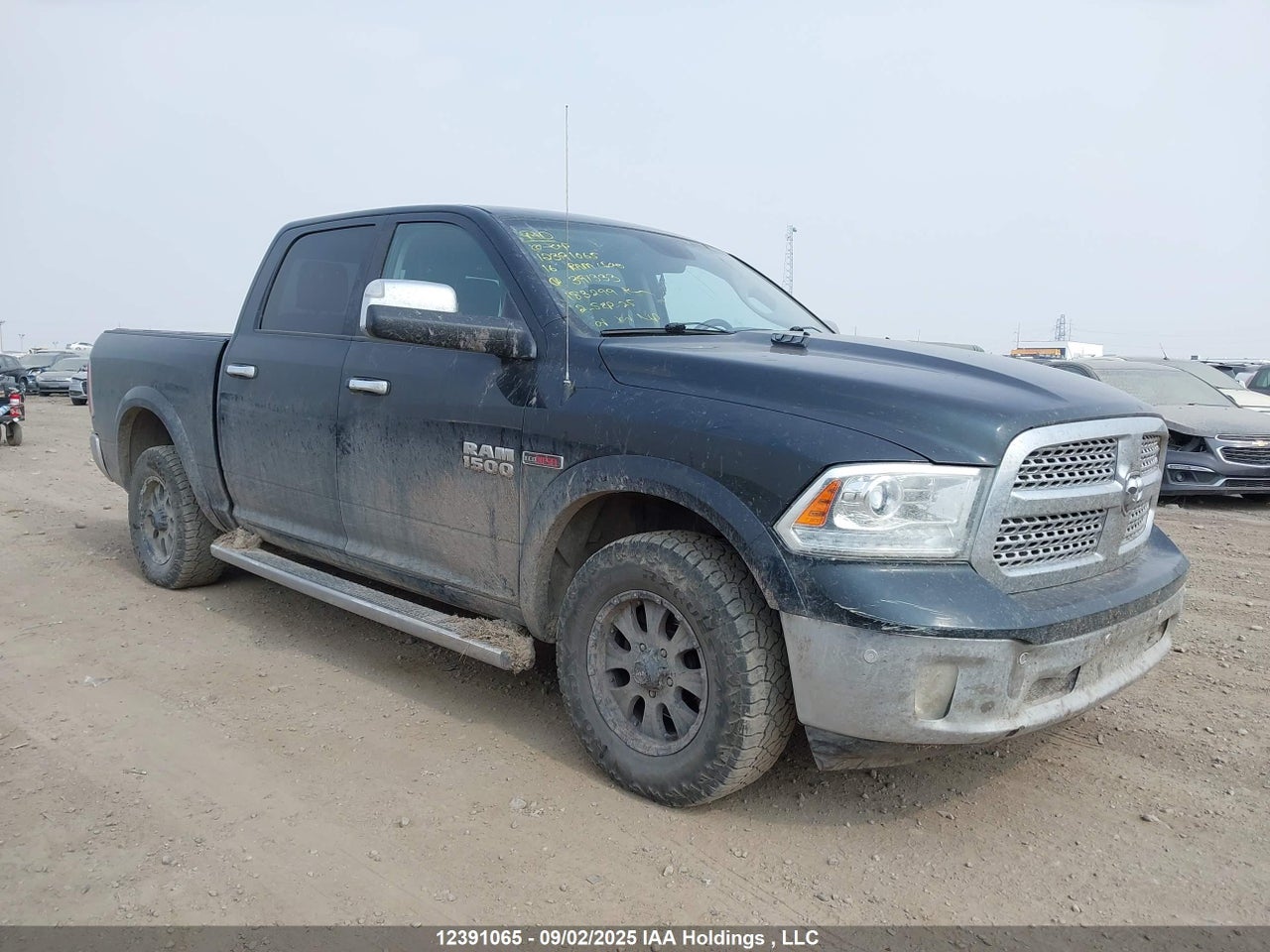 2016 RAM 1500 LARAMIE thumbnail 2