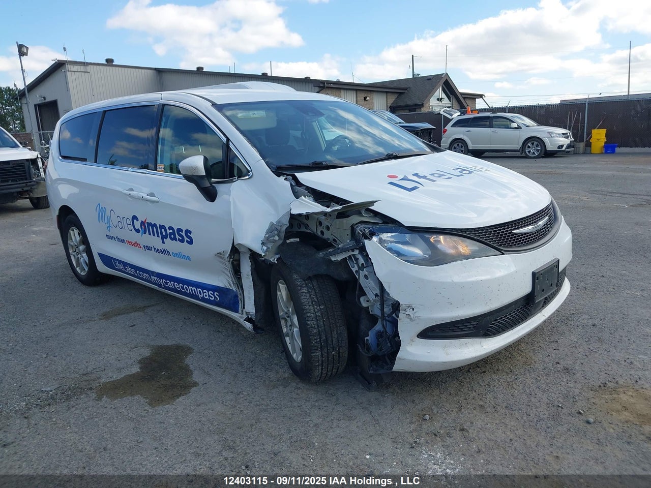 2022 CHRYSLER GRAND CARAVAN SXT thumbnail 2