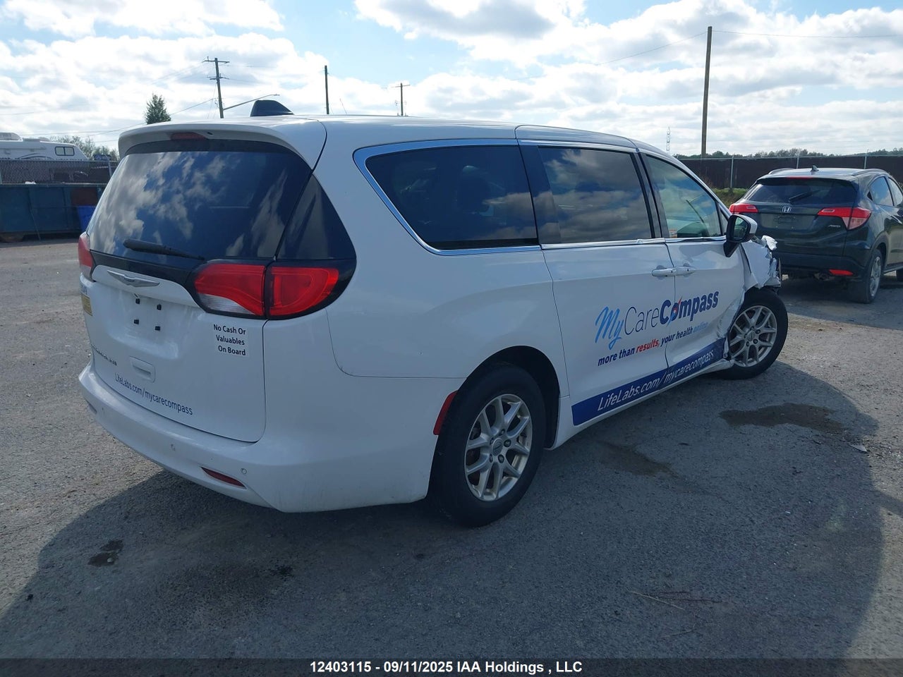 2022 CHRYSLER GRAND CARAVAN SXT thumbnail 5