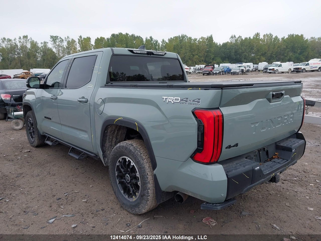 2024 TOYOTA TUNDRA HYBRID LIMITED 4X4 thumbnail 4