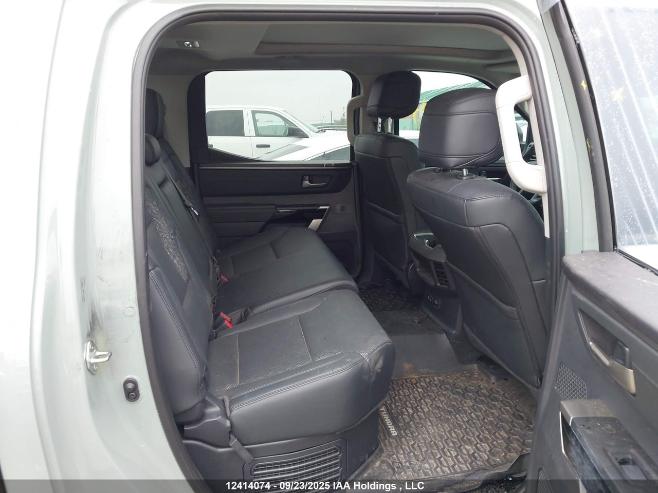 2024 TOYOTA TUNDRA HYBRID LIMITED 4X4 thumbnail 9