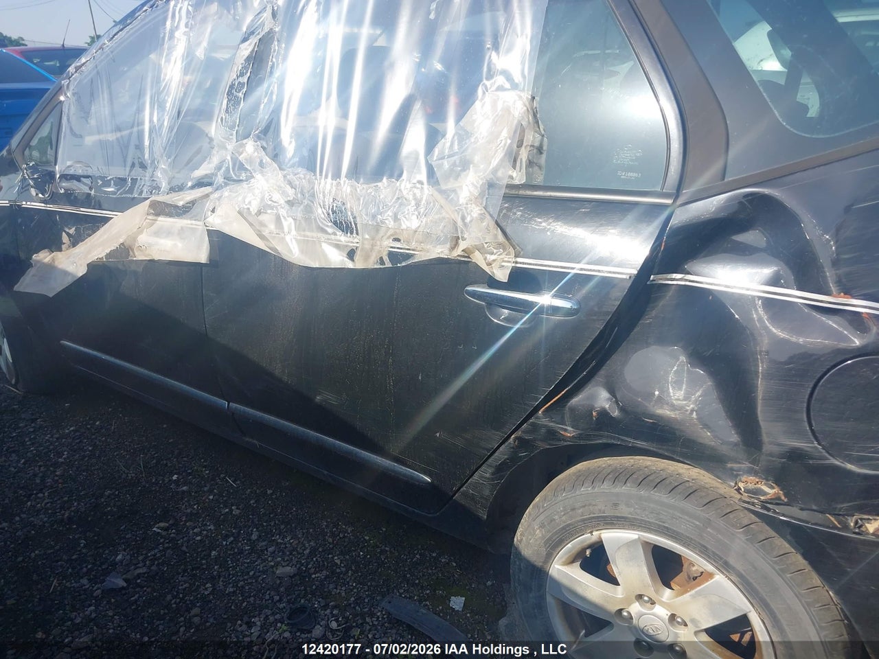 2008 KIA RONDO thumbnail 7