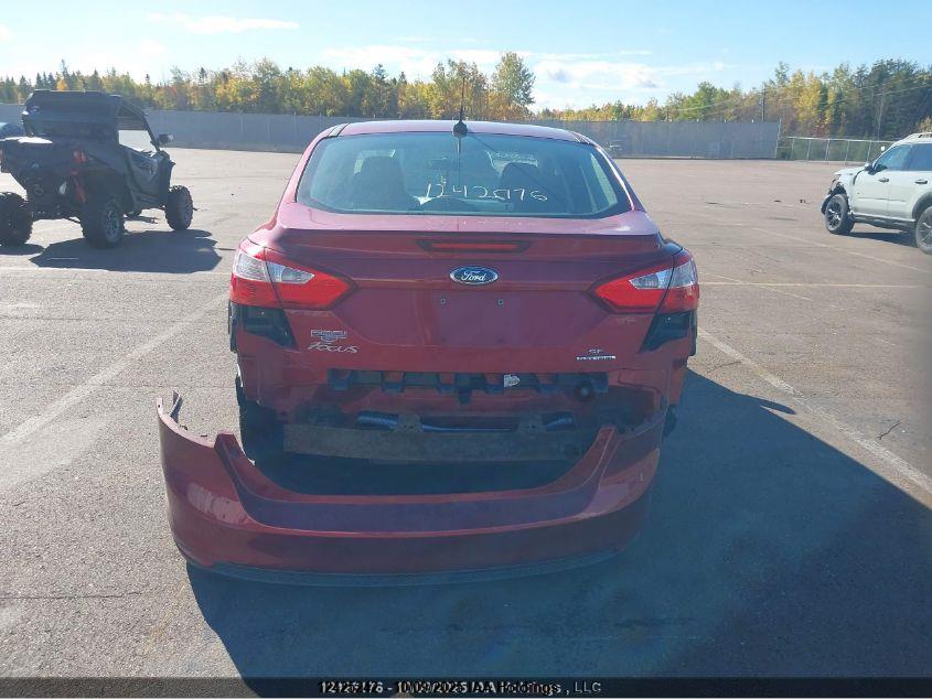 2014 FORD FOCUS SE thumbnail 6