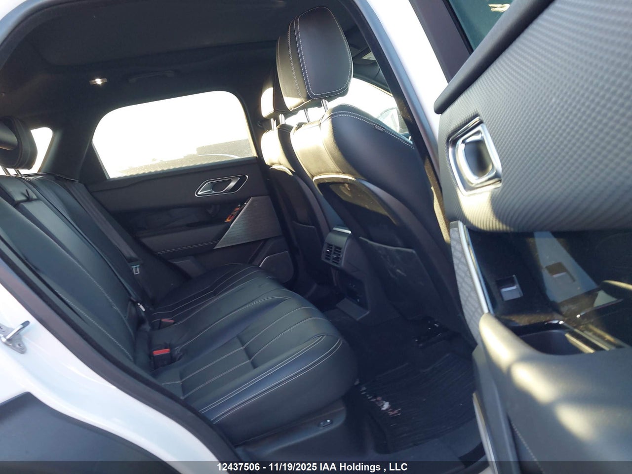 2021 LAND ROVER RANGE ROVER VELAR P340 R-DYNAMIC S thumbnail 9