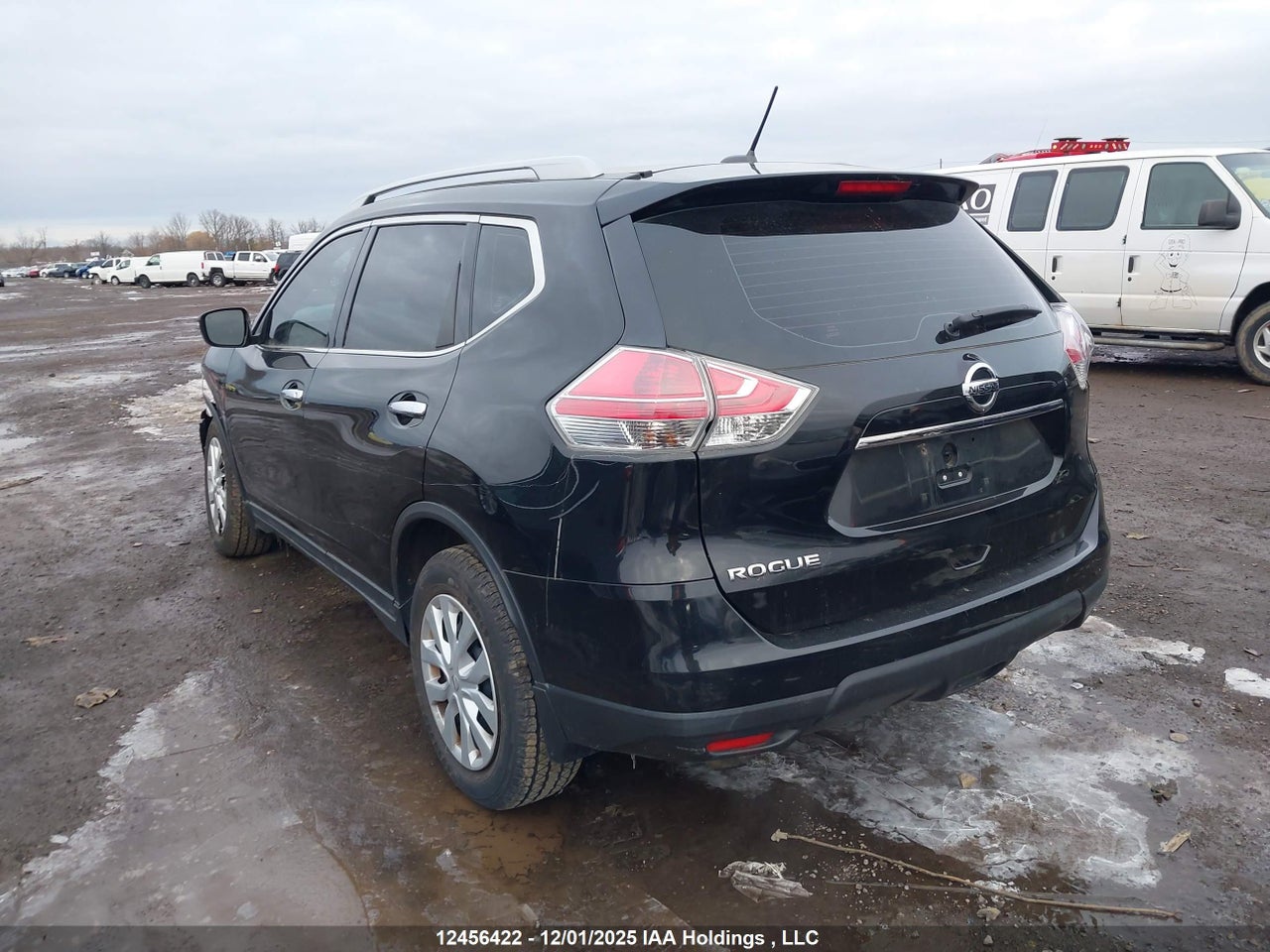 2016 NISSAN ROGUE S/SV thumbnail 4