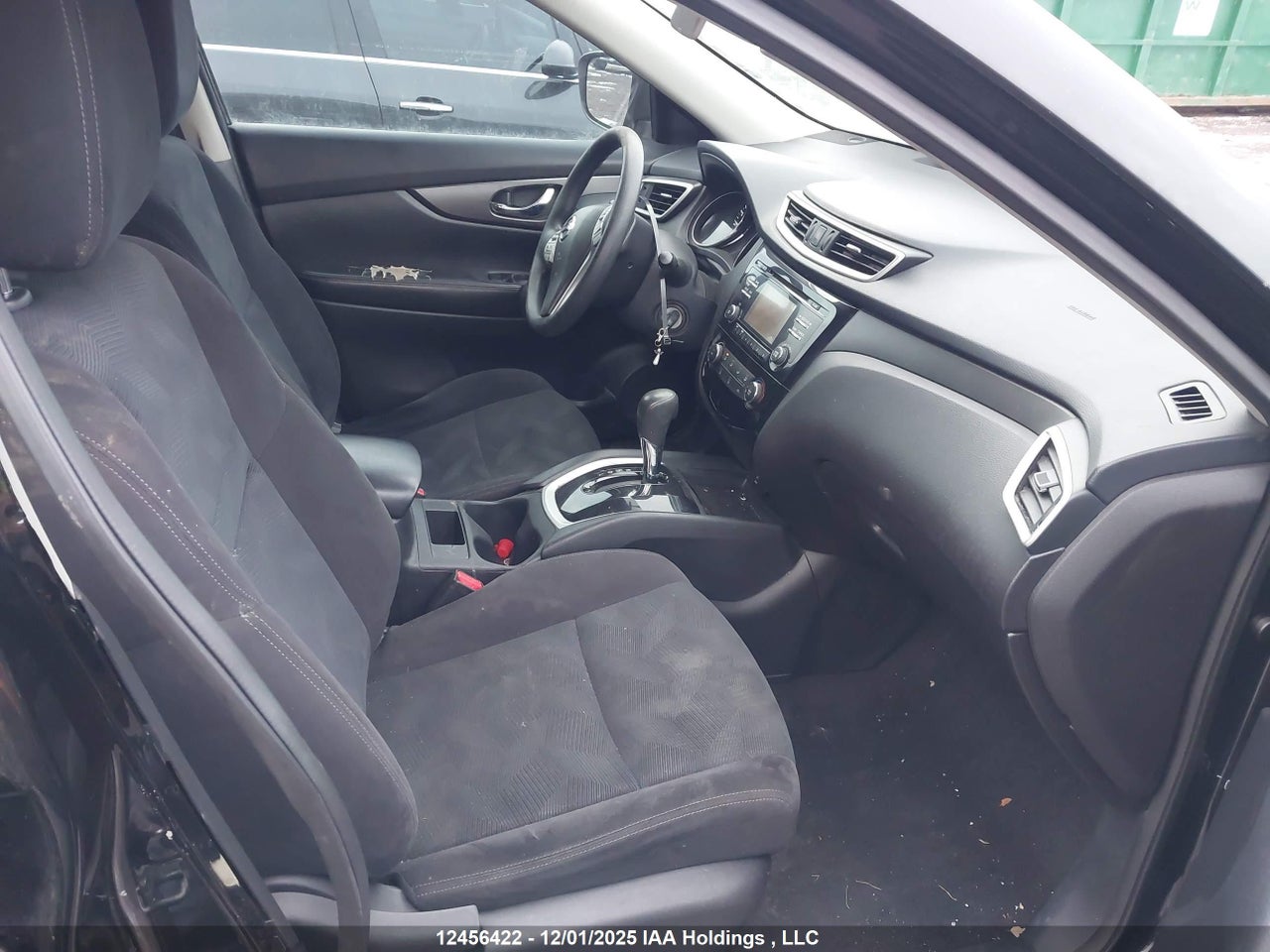 2016 NISSAN ROGUE S/SV thumbnail 6