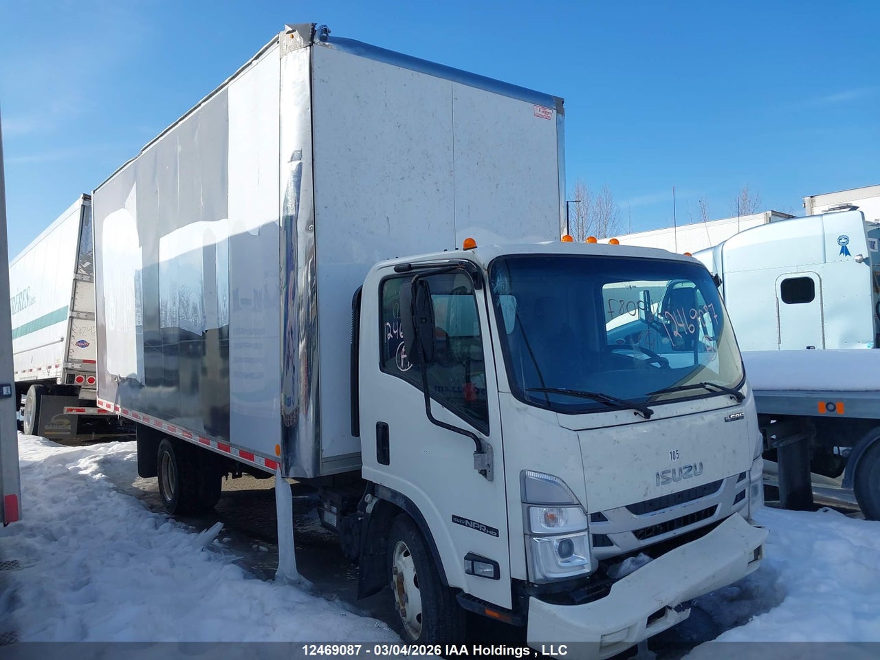 2024 ISUZU NPR HD thumbnail 2