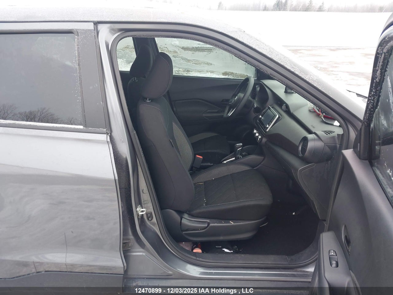 2020 NISSAN KICKS S thumbnail 6
