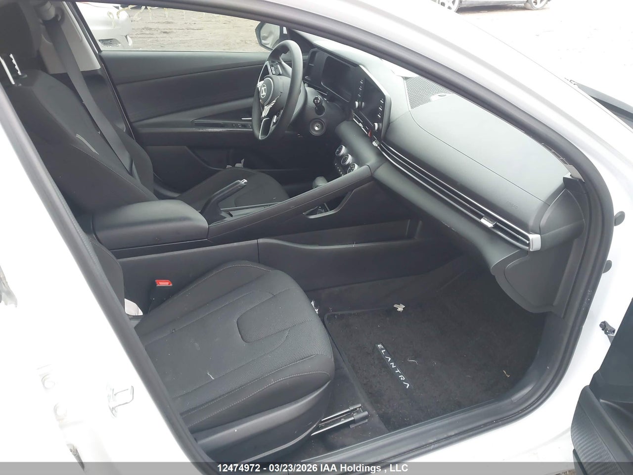 2024 HYUNDAI ELANTRA ESSENTIAL thumbnail 6