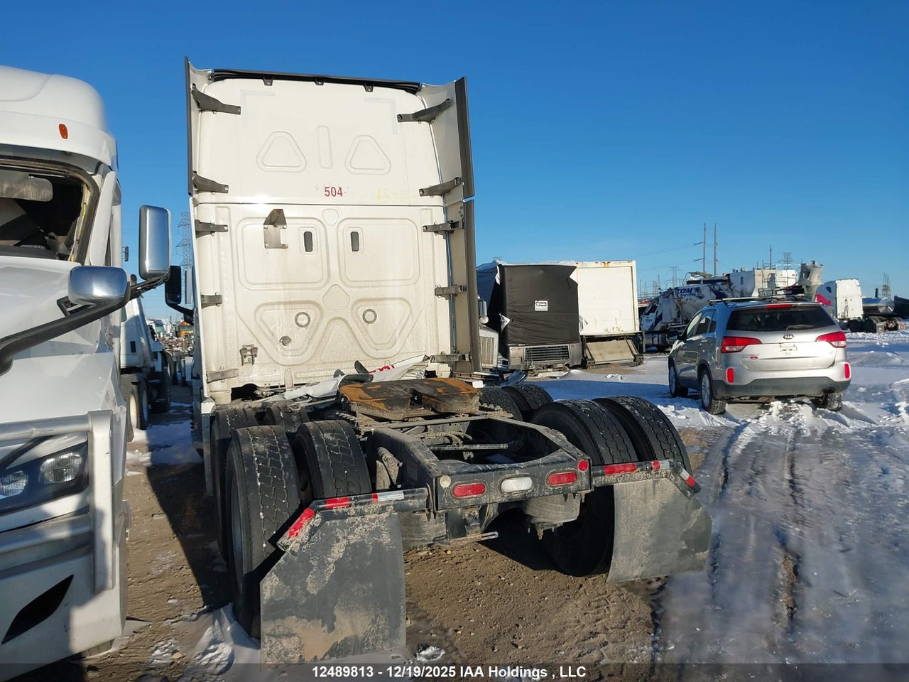 2021 FREIGHTLINER CASCADIA 126 thumbnail 4