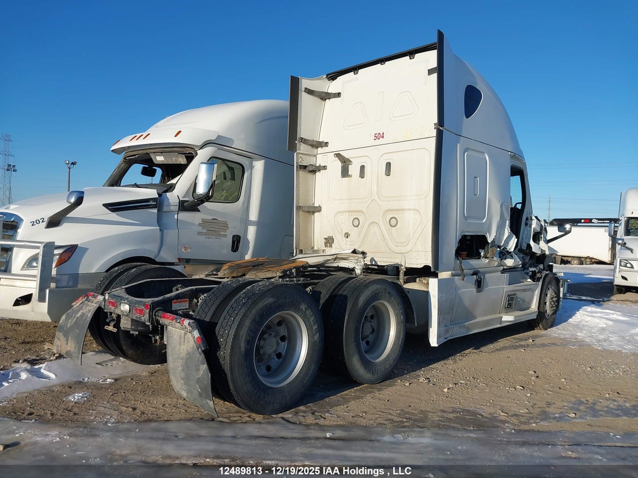 2021 FREIGHTLINER CASCADIA 126 thumbnail 5