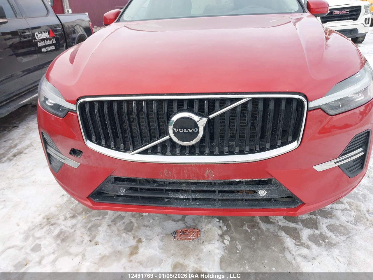 2022 VOLVO XC60 B6 MOMENTUM thumbnail 7