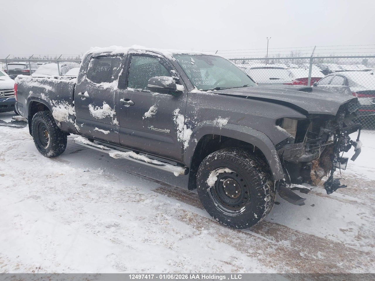 2018 TOYOTA TACOMA DBL CAB/SR5/TRD SPORT/OR thumbnail 2