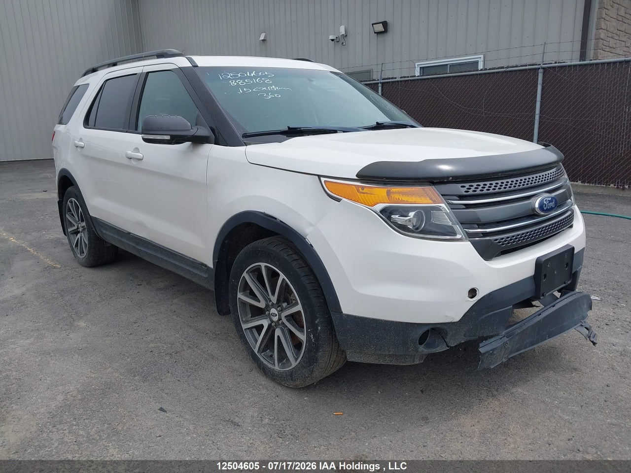 2015 FORD EXPLORER XLT thumbnail 2