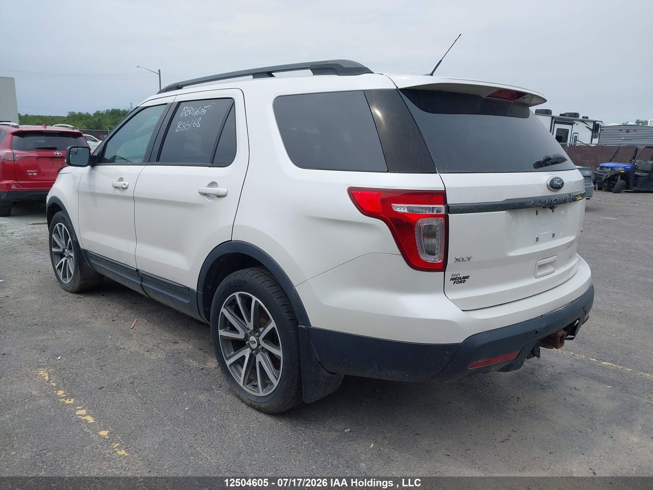 2015 FORD EXPLORER XLT thumbnail 4