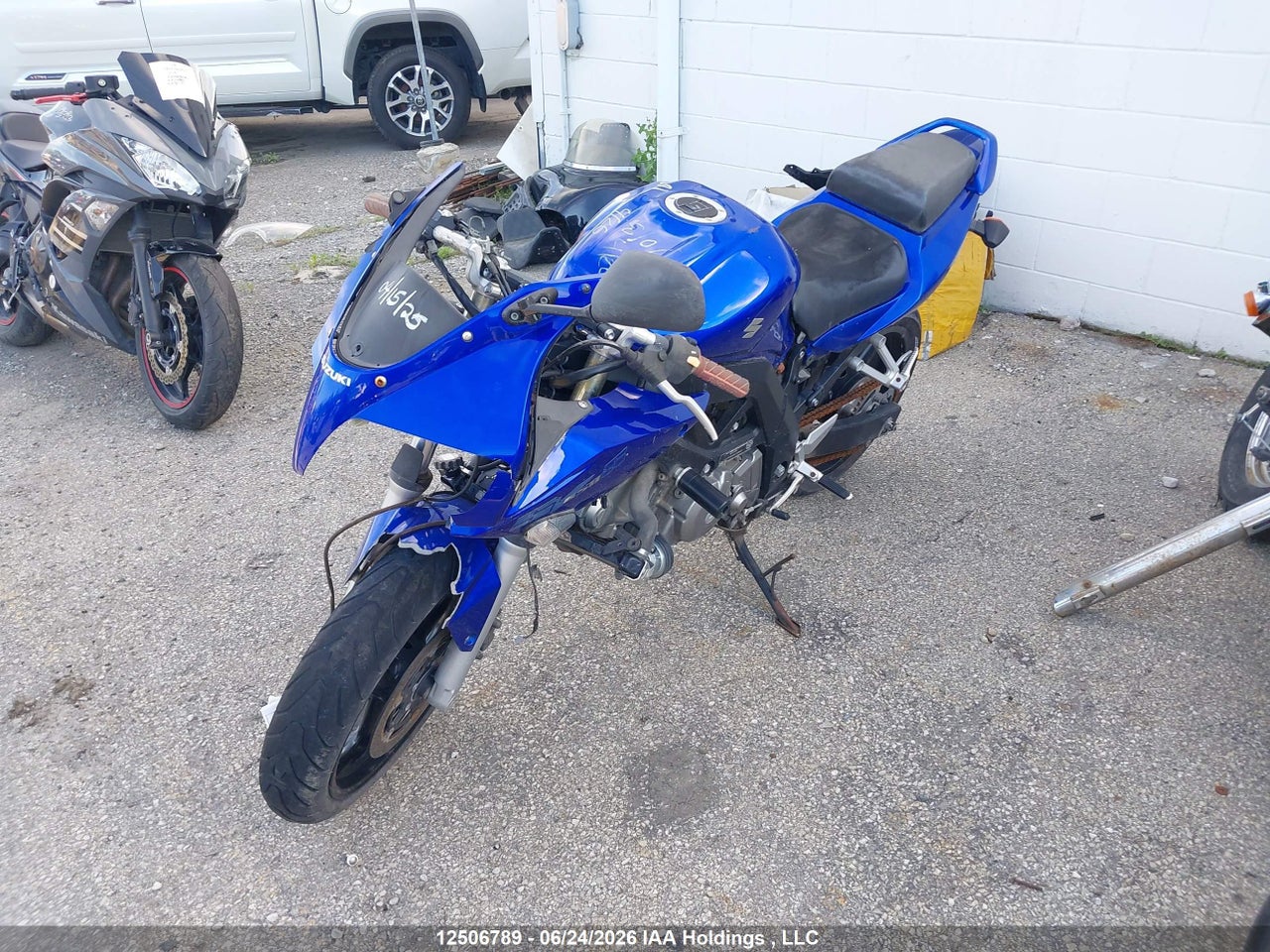 2005 SUZUKI SV650 thumbnail 3
