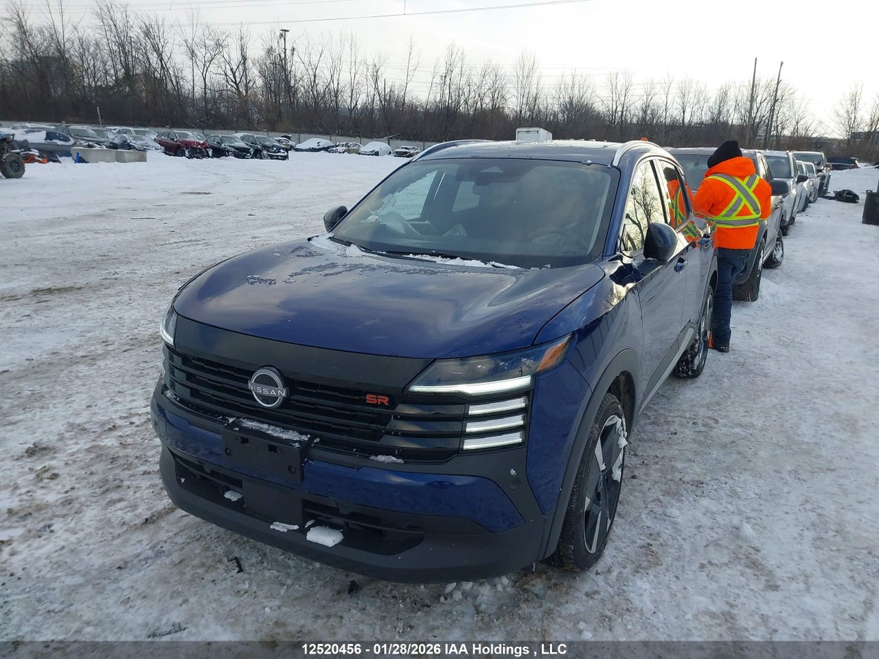 2026 NISSAN KICKS SR thumbnail 3
