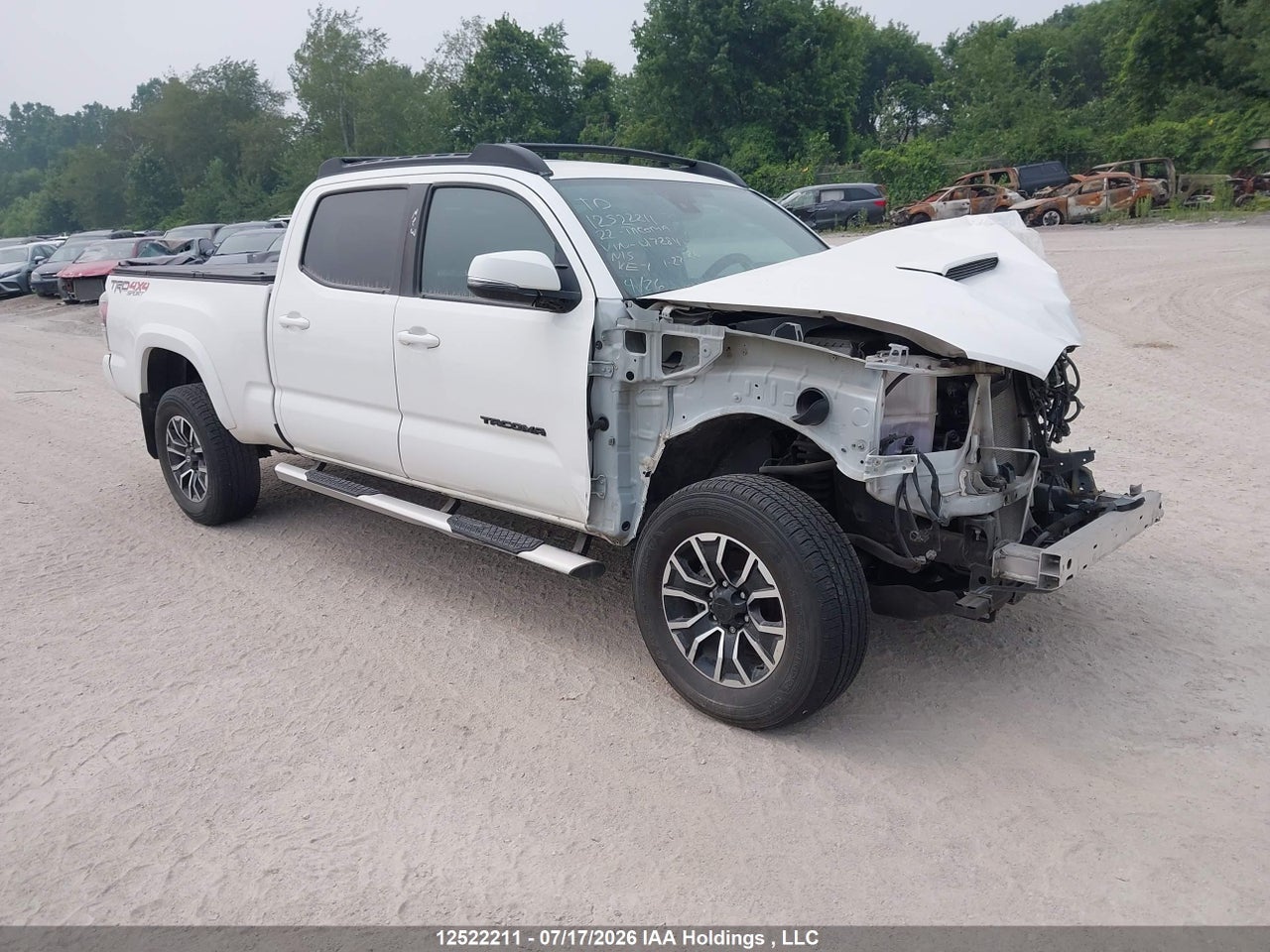 2022 TOYOTA TACOMA thumbnail 2